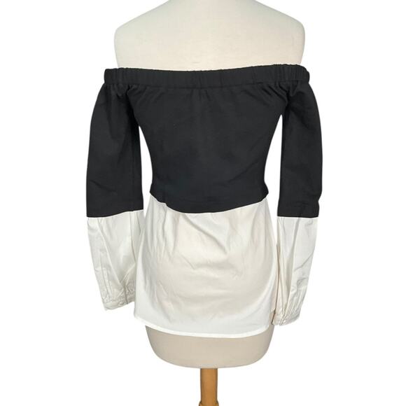 Venus Off Shoulder Top Small Black White Long Sleeve Colorblock NWOT Chic - Picture 2 of 11